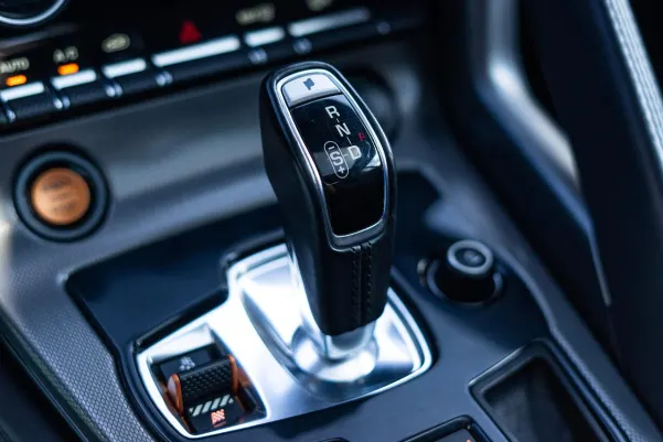 Casino Aladdin Slots Android/iOS rakendus